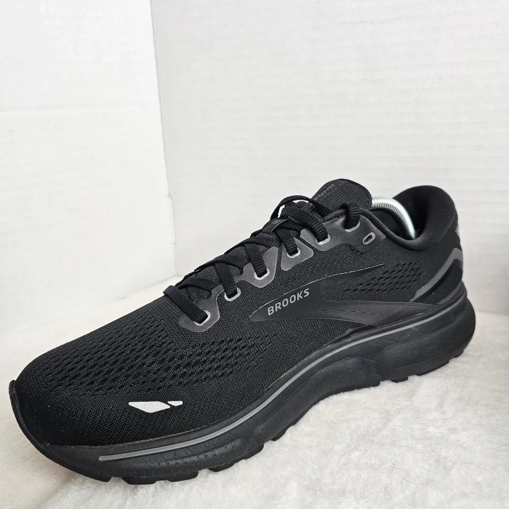 Brooks Ghost 15 Mens Size 10 2E Wide Black Running Shoes